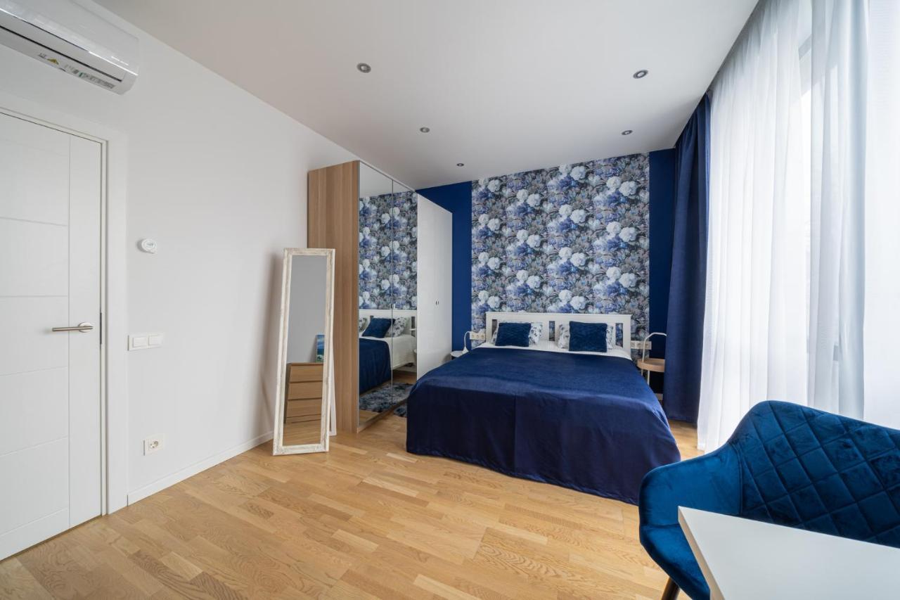 1-Bedroom Penthouse With Underground Parking Riga Exterior foto